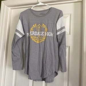 This is a riverdale longs sleeve top in a size large. Barely worn.